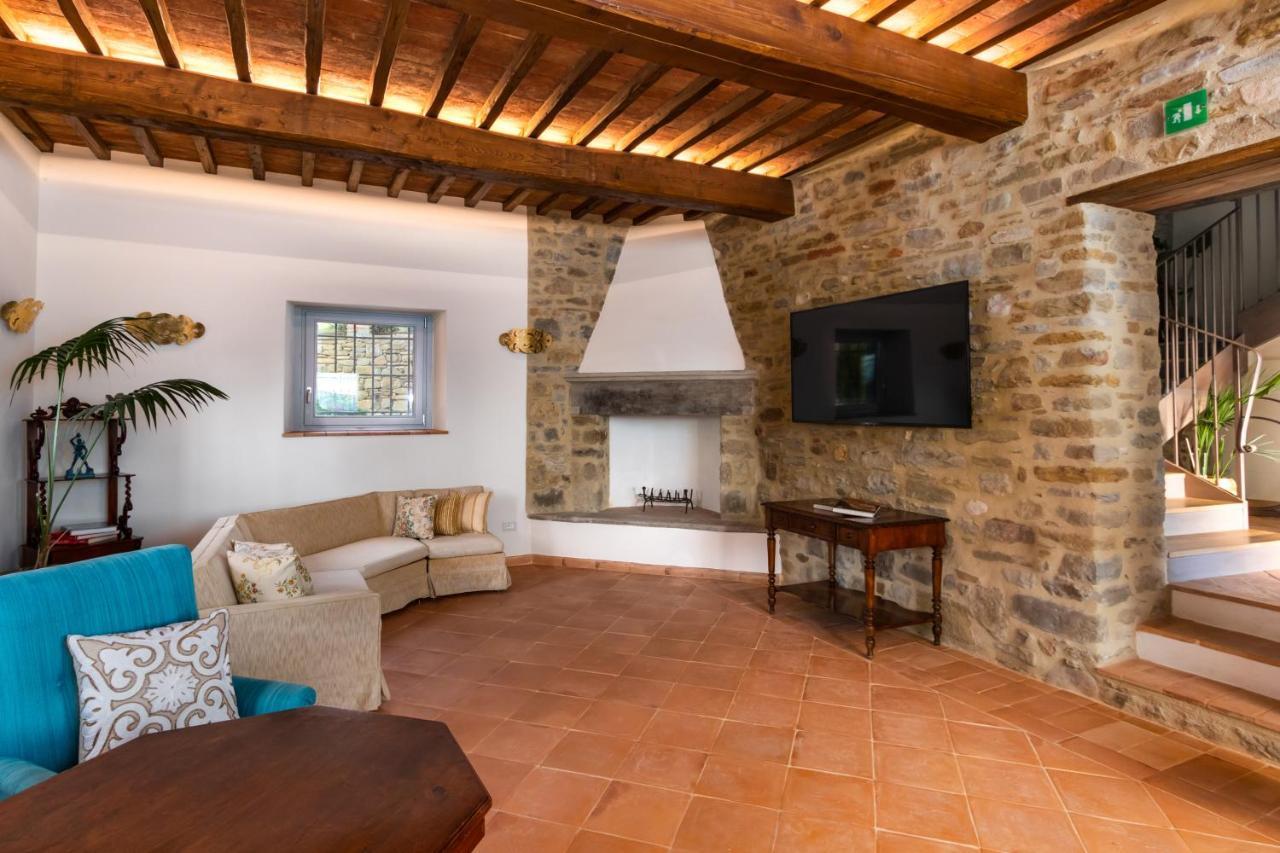 Chimera Tuscany Arezzo